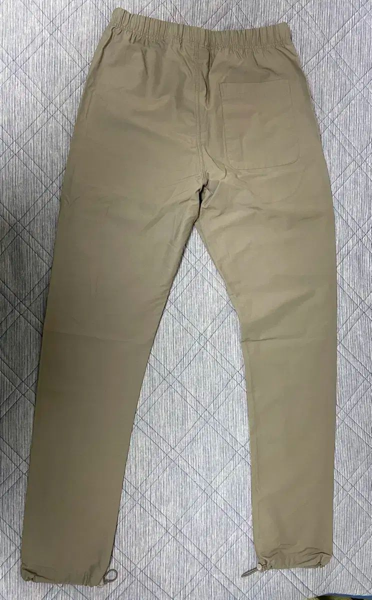 FEAR OF GOD フィアオブゴッド ESSENTIALS エッセンシャルズ ナイロン ウーブンパンツ XS