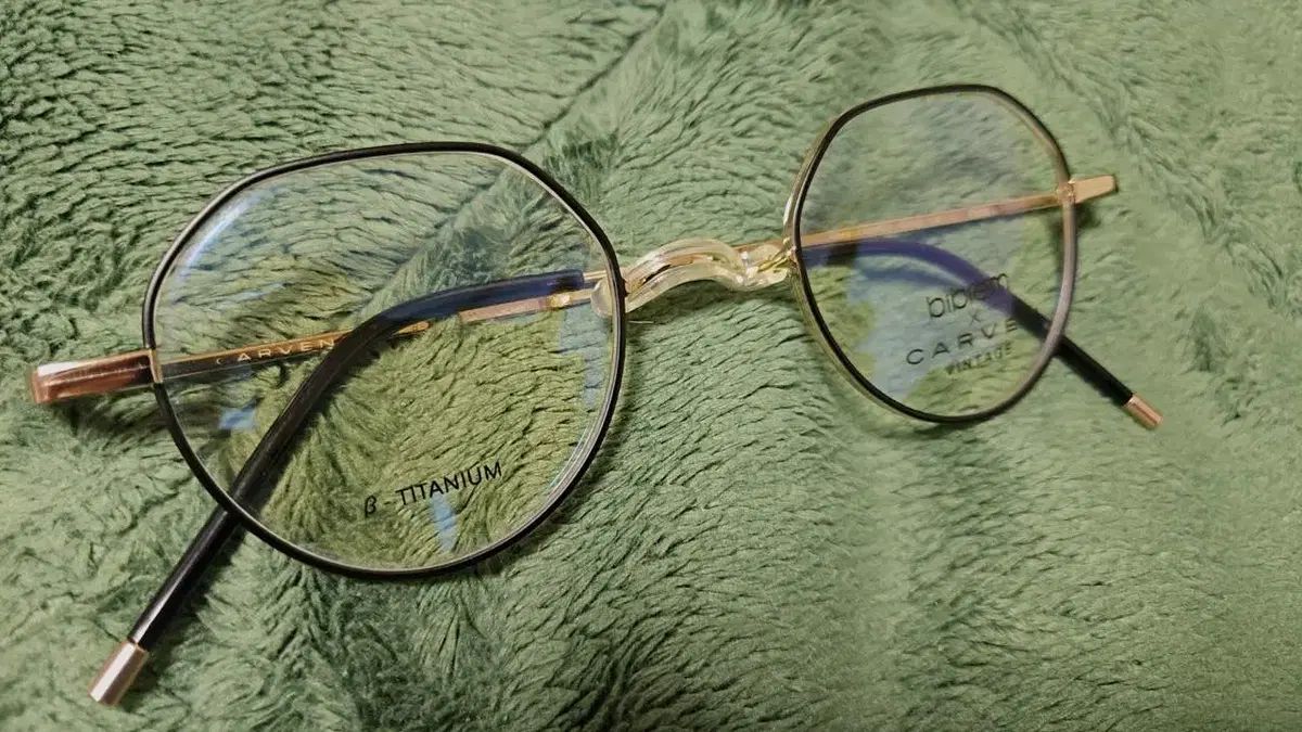CARVEN メガネ Flex フレックス GOLD モデル します ものすごく楽です