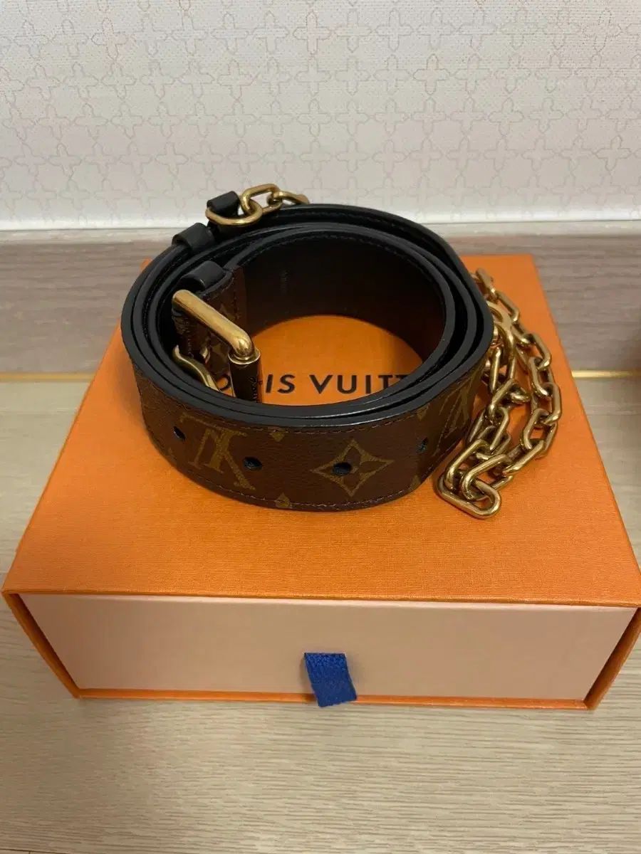 Louis Vuitton ヴァージル チェーンベルト