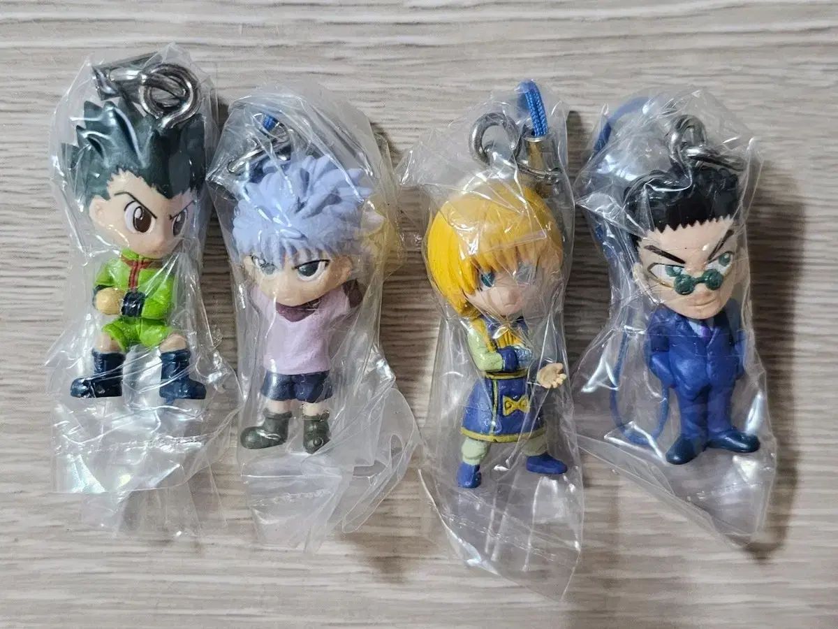 HUNTER×HUNTER BANDAI バンダイ 古典 SWING キーホルダー ゴン キルア レオリオ クラピカ