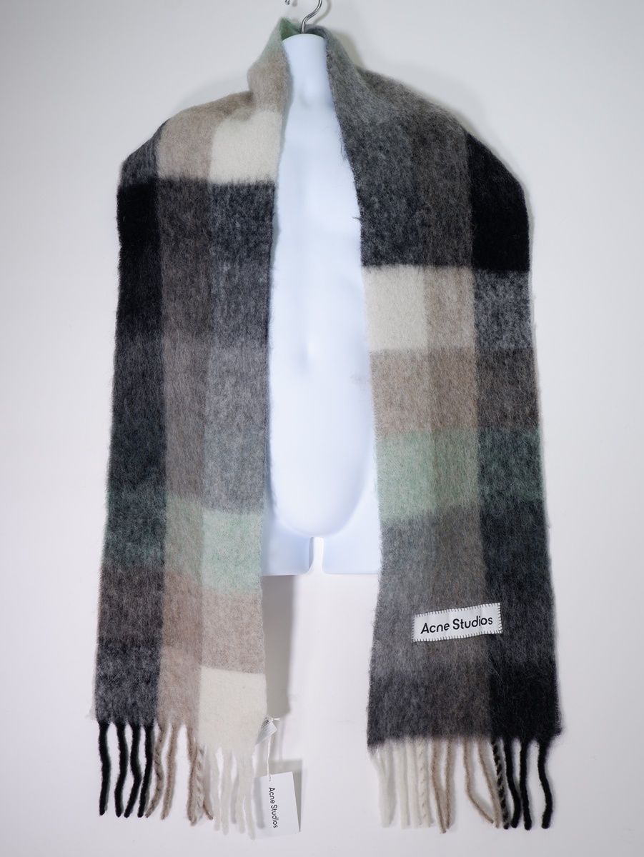 Acne Studiosアクネ ストゥディオズ CA0084モヘアチェックスカーフ マフラー 250x28cm250x28cm MZCA79170