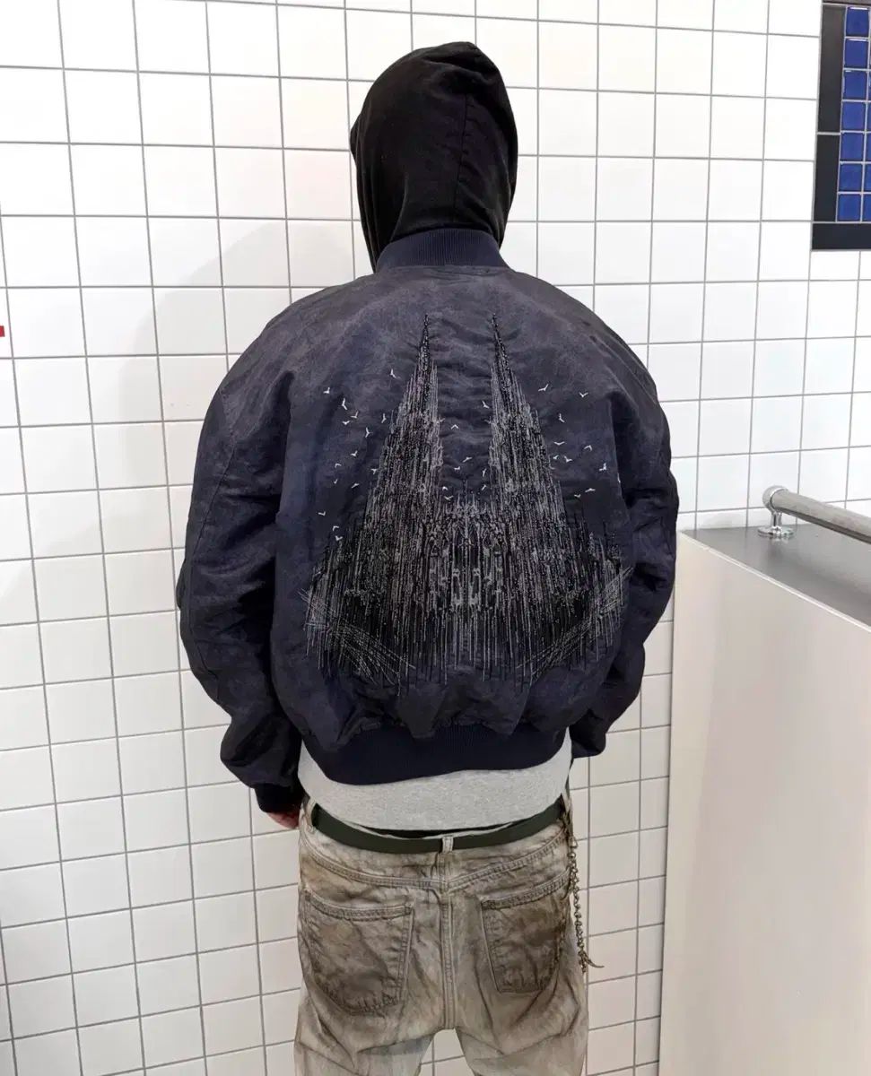 2 アンダーマイカー Undermycar ハロウィーン ブルゾン Halloween