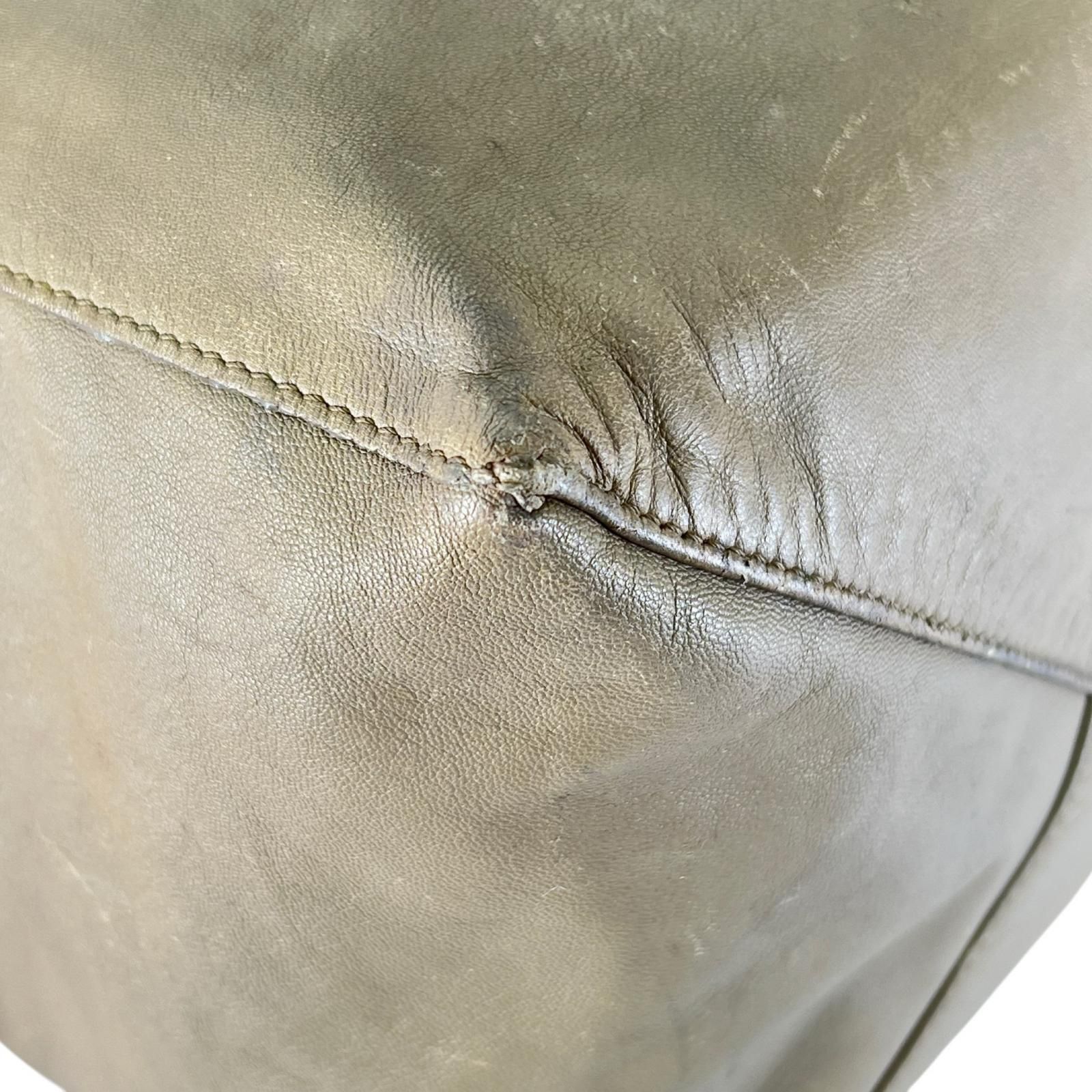 セリーヌ ホリゾンタルカバ