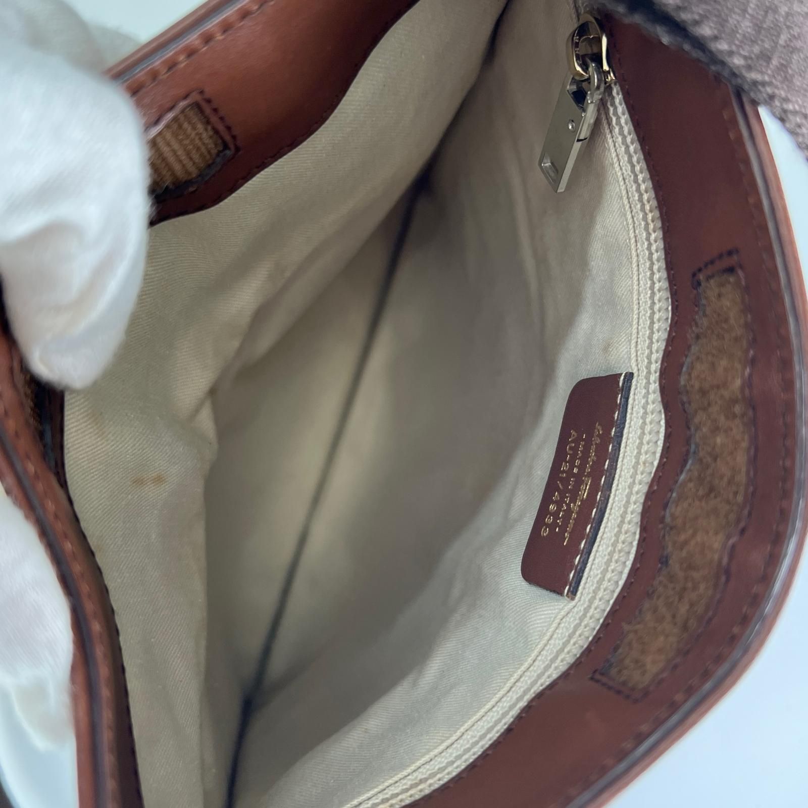 サルヴァトーレフェラガモ AU-21