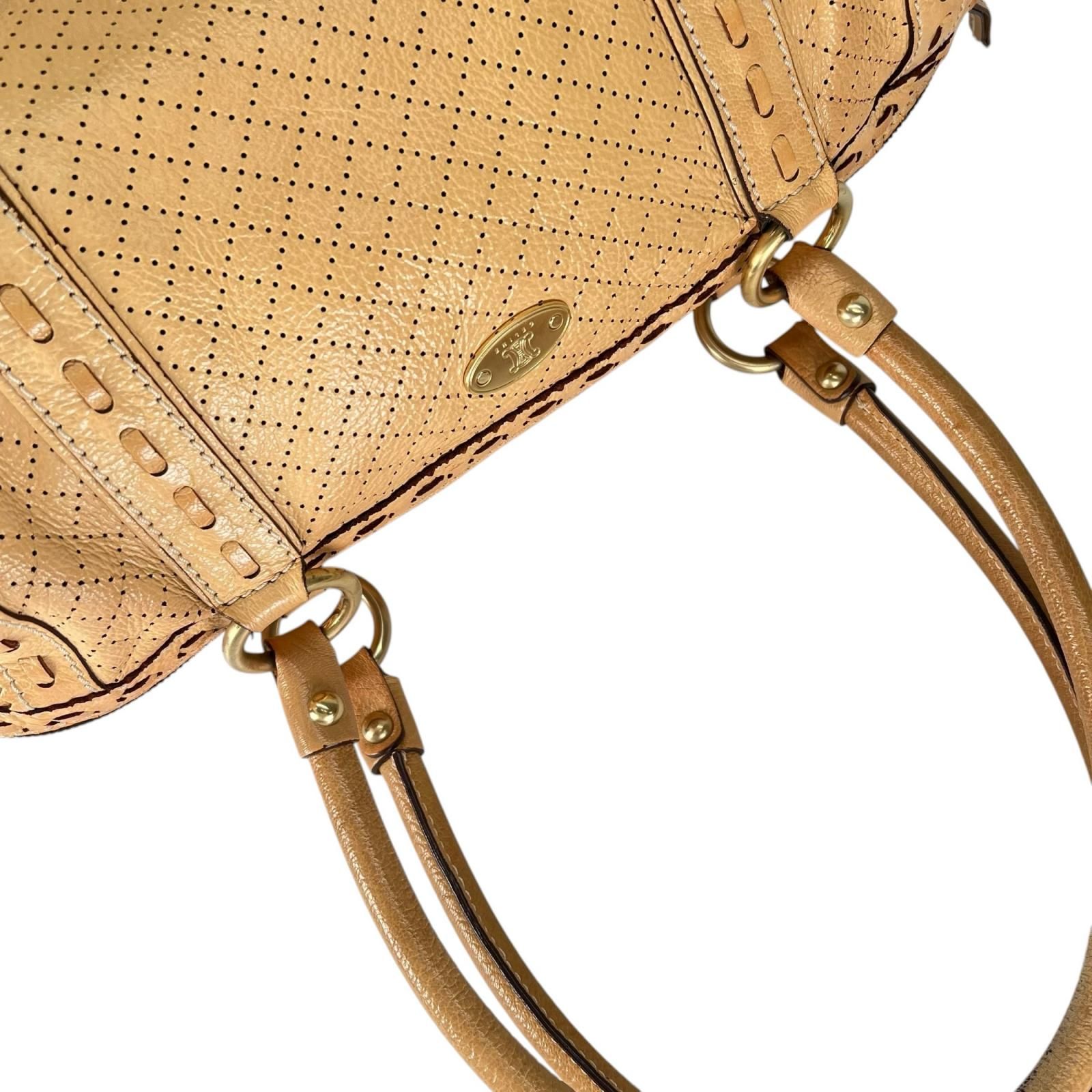 セリーヌ パンチング