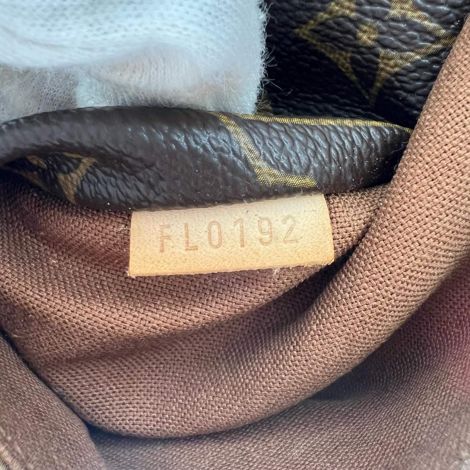 ブラウン レディース