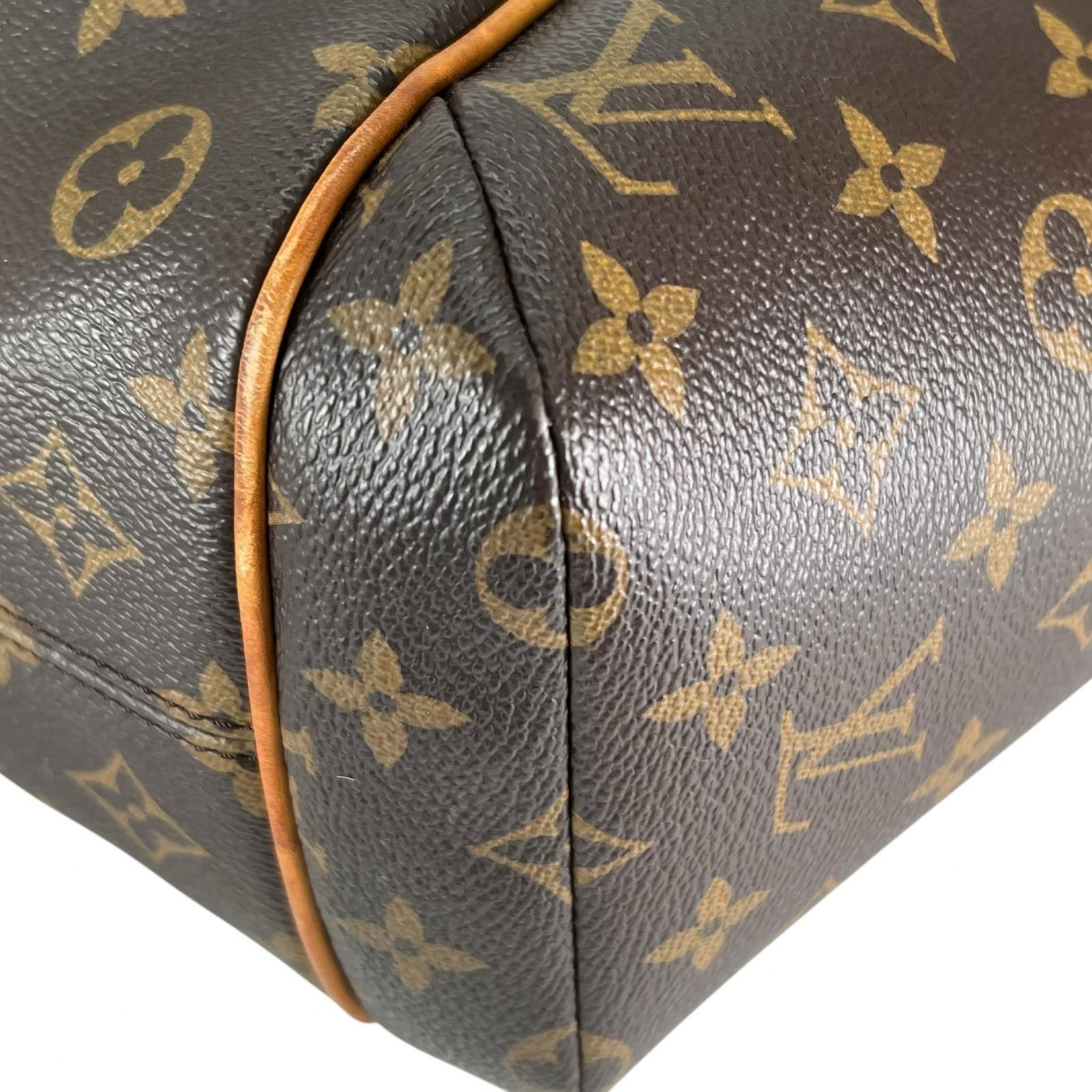 VUITTON