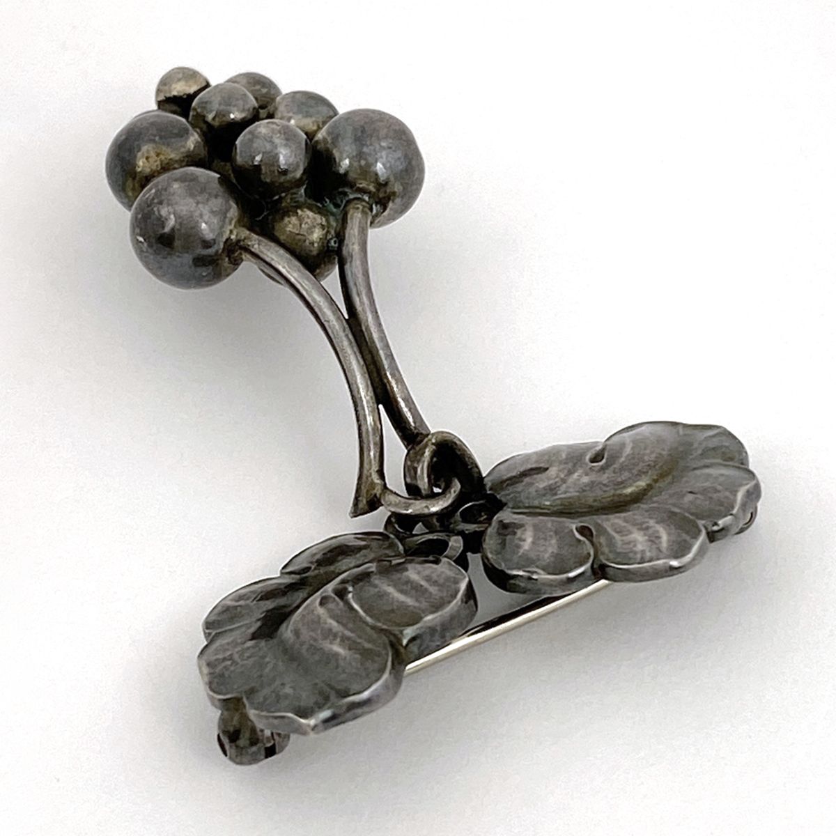 ジョージジェンセン Georg Jensen ムーンライト グレープ ブローチ 217 A 葡萄モチーフ シルバー925 シルバー レディース