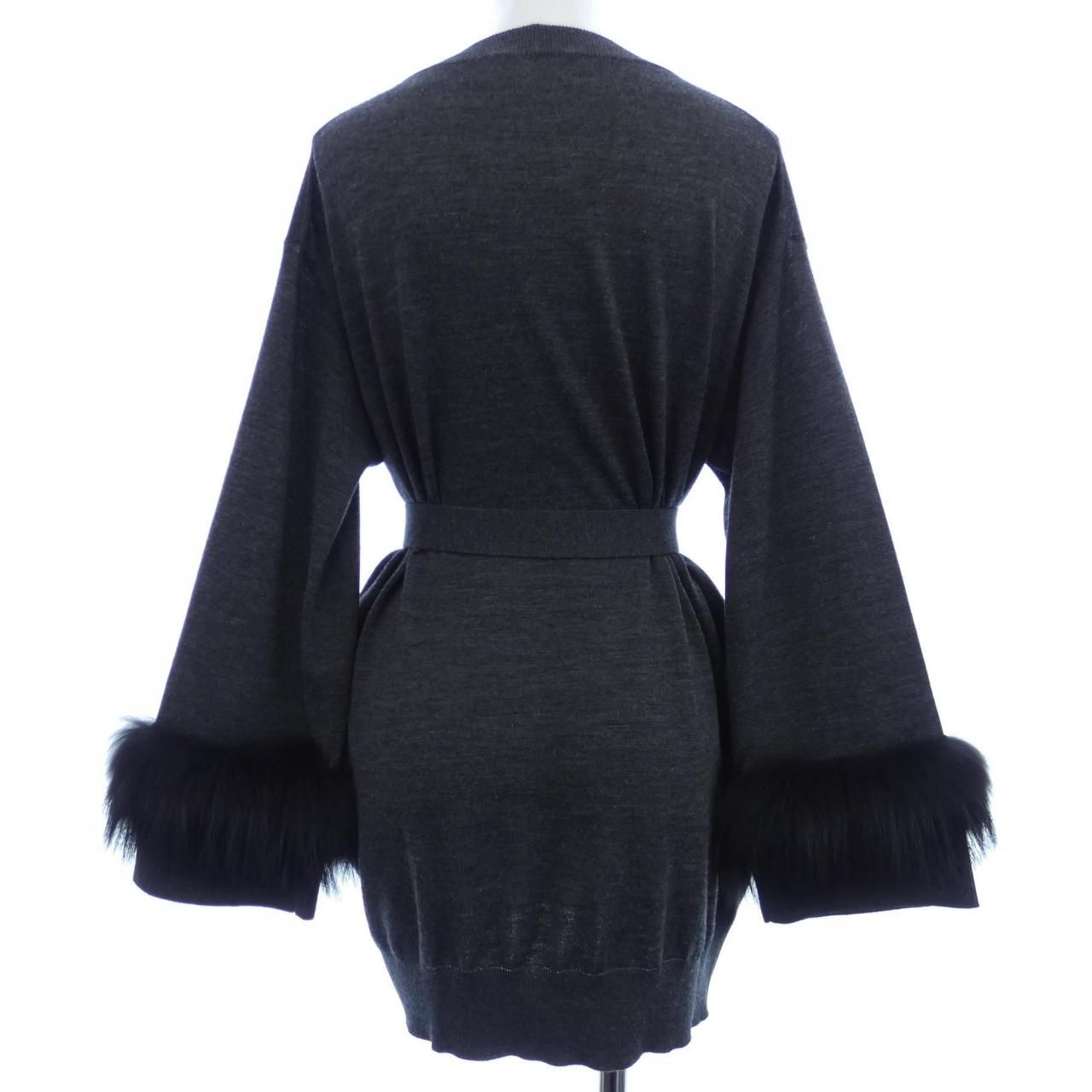 プラダ PRADA P25G17 S182 カーディガン