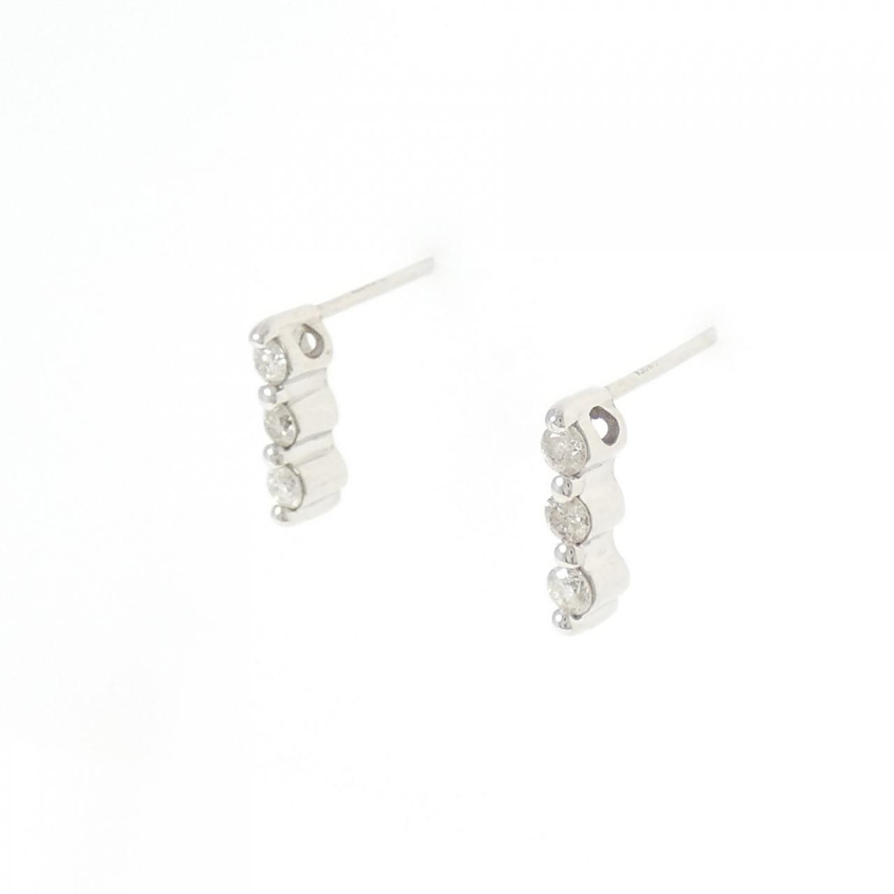K 18 WG スリーストーン ダイヤモンド ピアス 0.20 CT