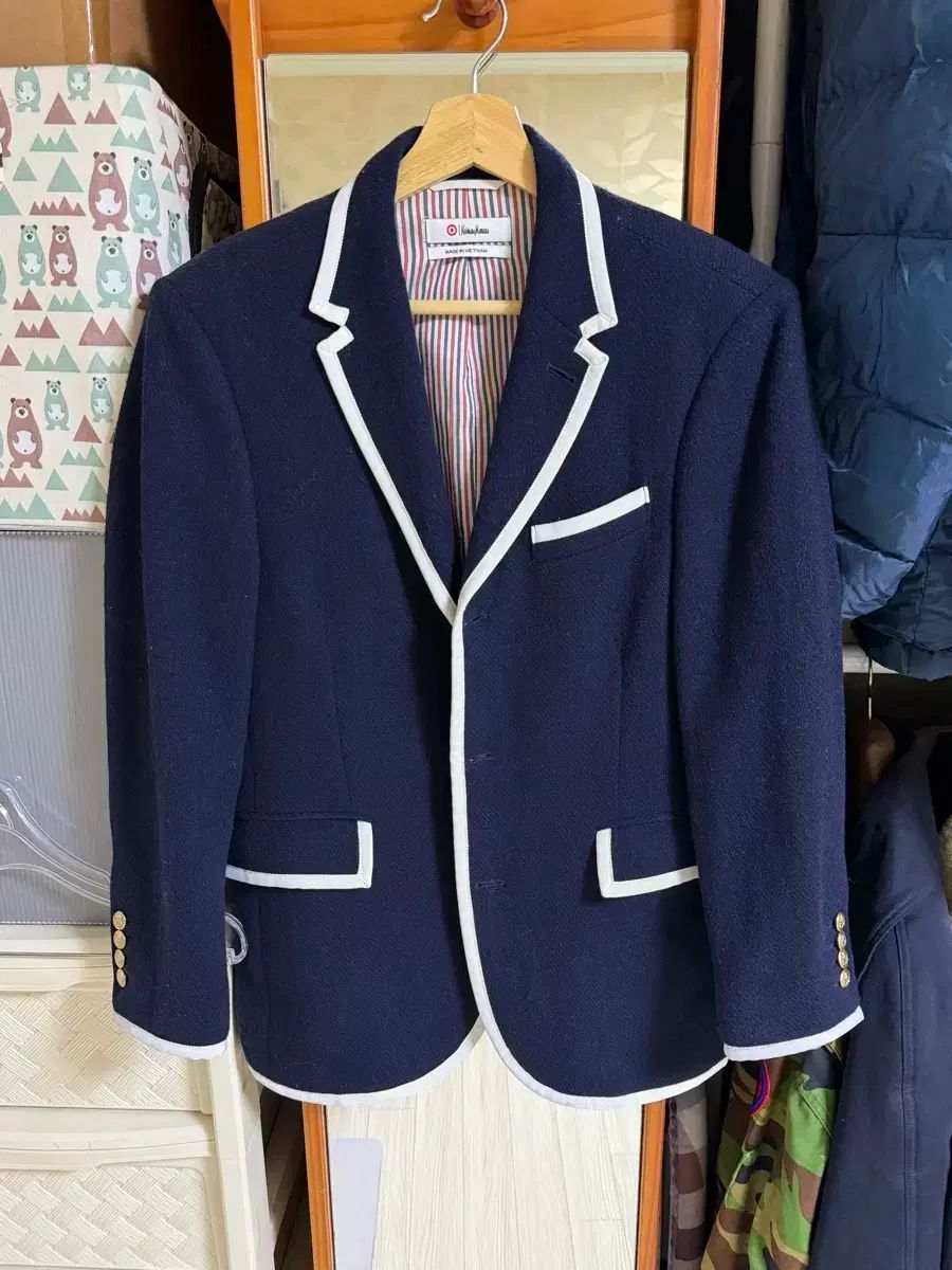 トムブラウン×ニーマンマーカスコラボパイピングジャケット トム・ブラウン ニーマン・マーカス パイピング ジャケット S - メルカリ