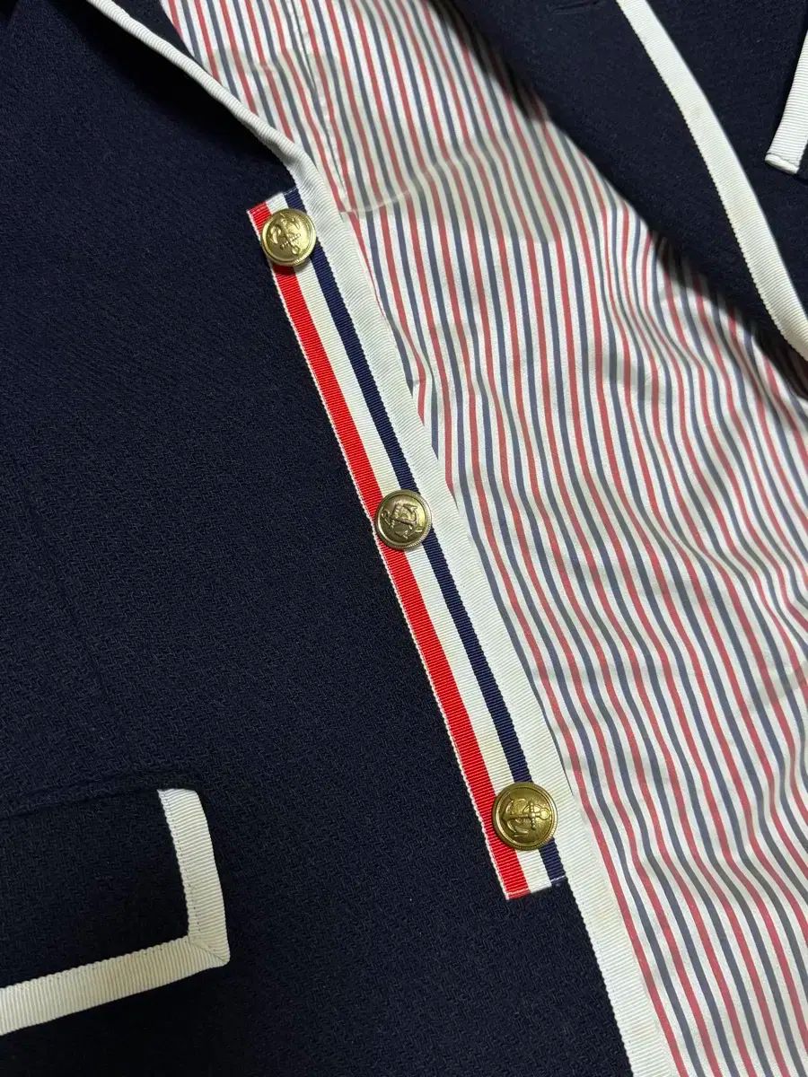 トム・ブラウン ニーマン・マーカス パイピング ジャケット S - メルカリ