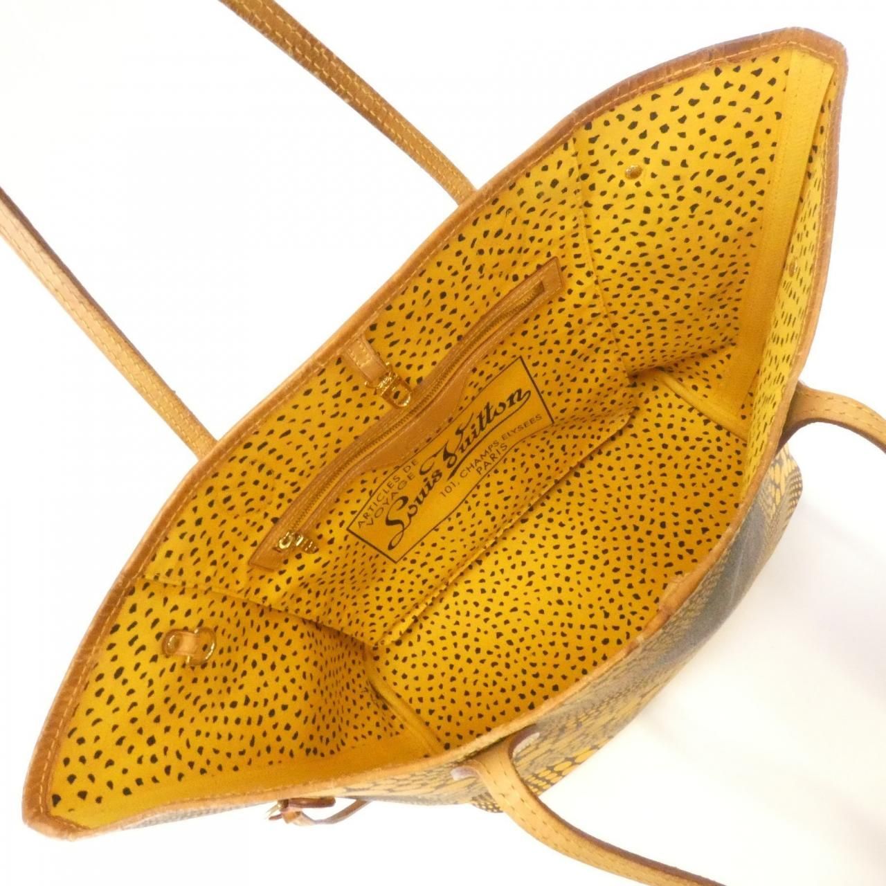 モノグラム ウェーブ