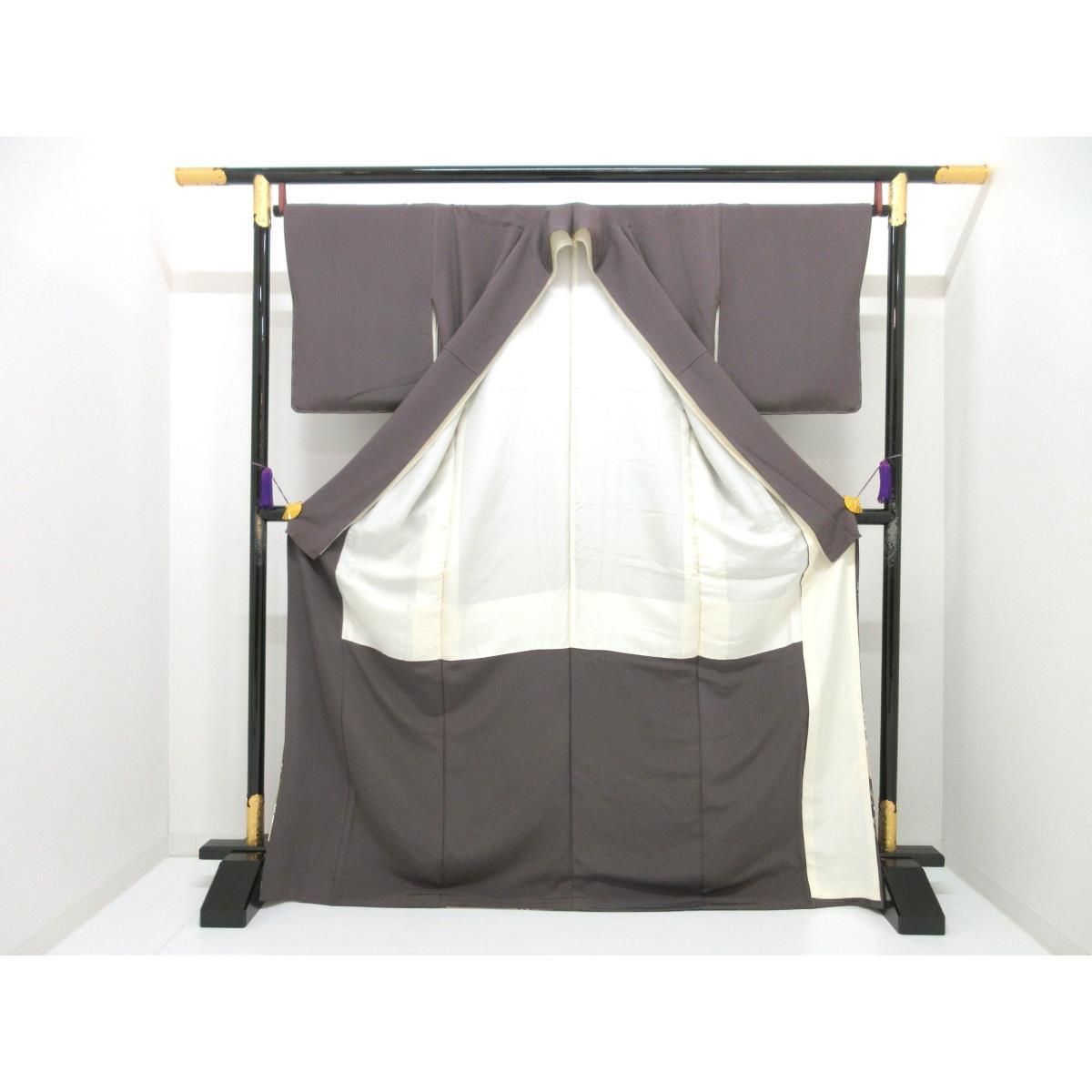 色留袖 刺繍加工 友禅金彩加工 蔦