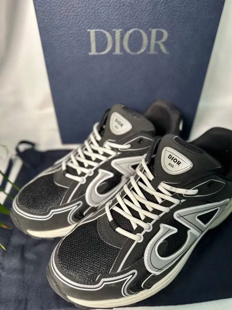 42サイズ ディオール B30 スニーカー メッシュ ブラック