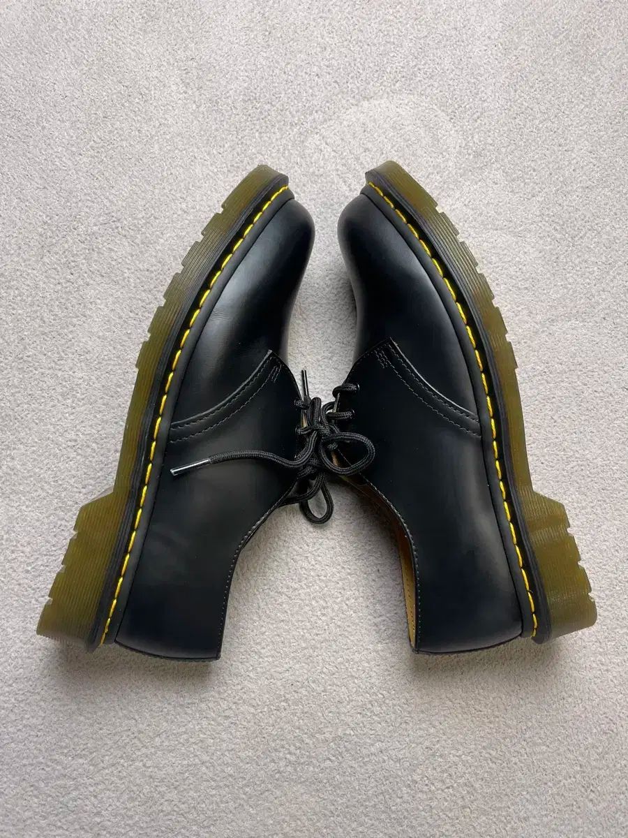 高い持続性の 42 DR. MARTENS ドクターマーチン 1461 3ホール スムース 270-275