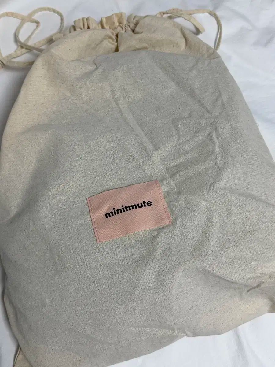 MINITMUTE クロー ウェスト ラージ ブラック