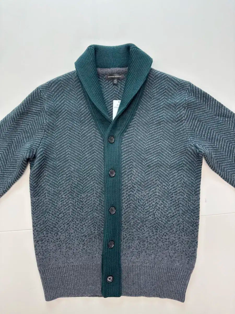 バナナリパブリック カーディガン Mサイズ