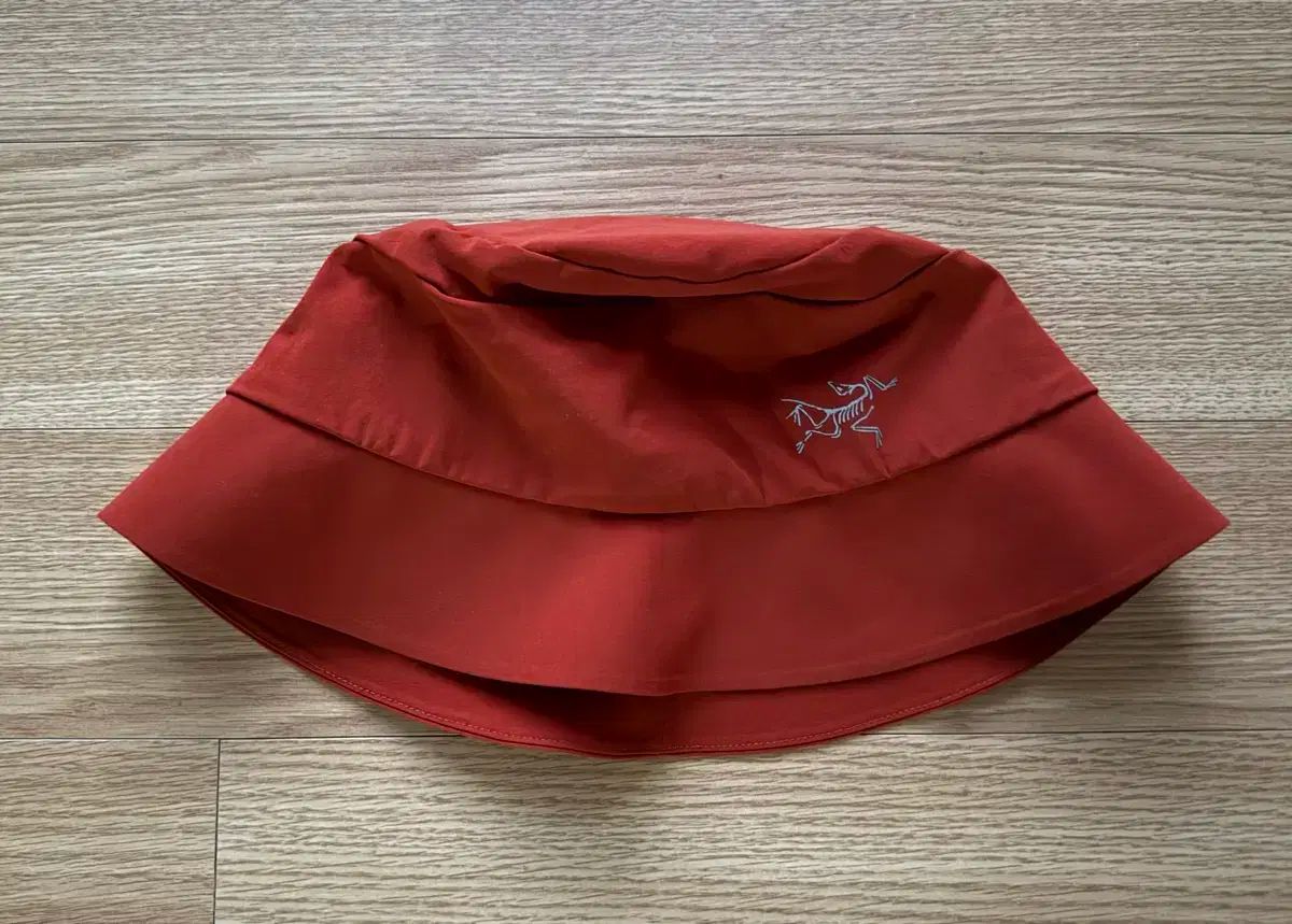 ARC TERYX アークテリクス シンソロ 旧モデル レッド L XL