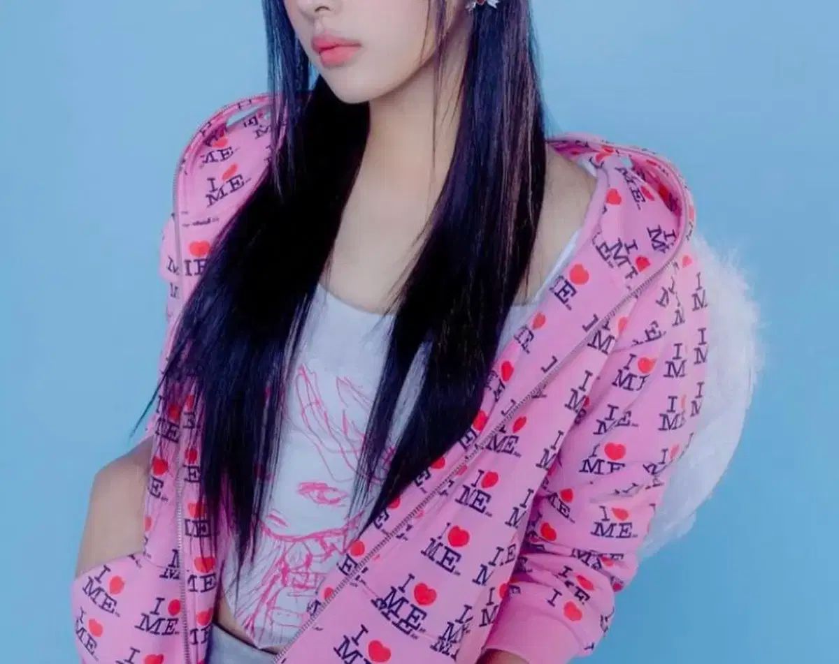 アシュリー ウィリアムス フーディー