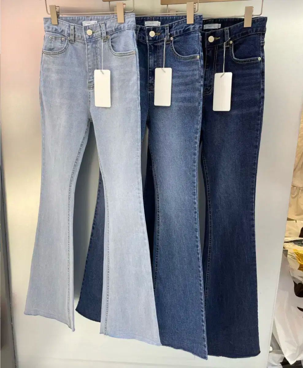 ブーツカット デニム