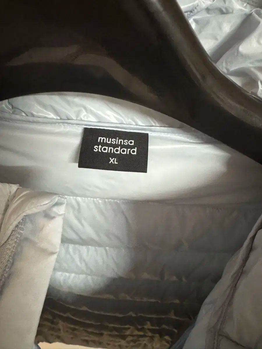 フーディー ライトダウン