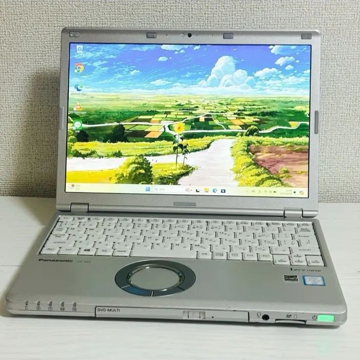 第6世代 Core i 5 メモリ4 GB SSD 256 Windows 11 ノートパソコン