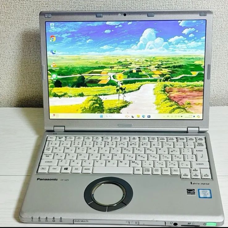 11 ノートパソコン