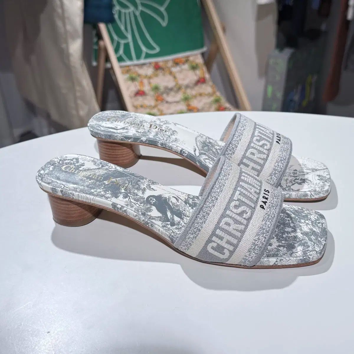 ミュール スリッパ