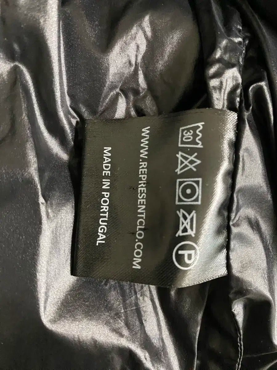 レ프リゼント アヒルダウン