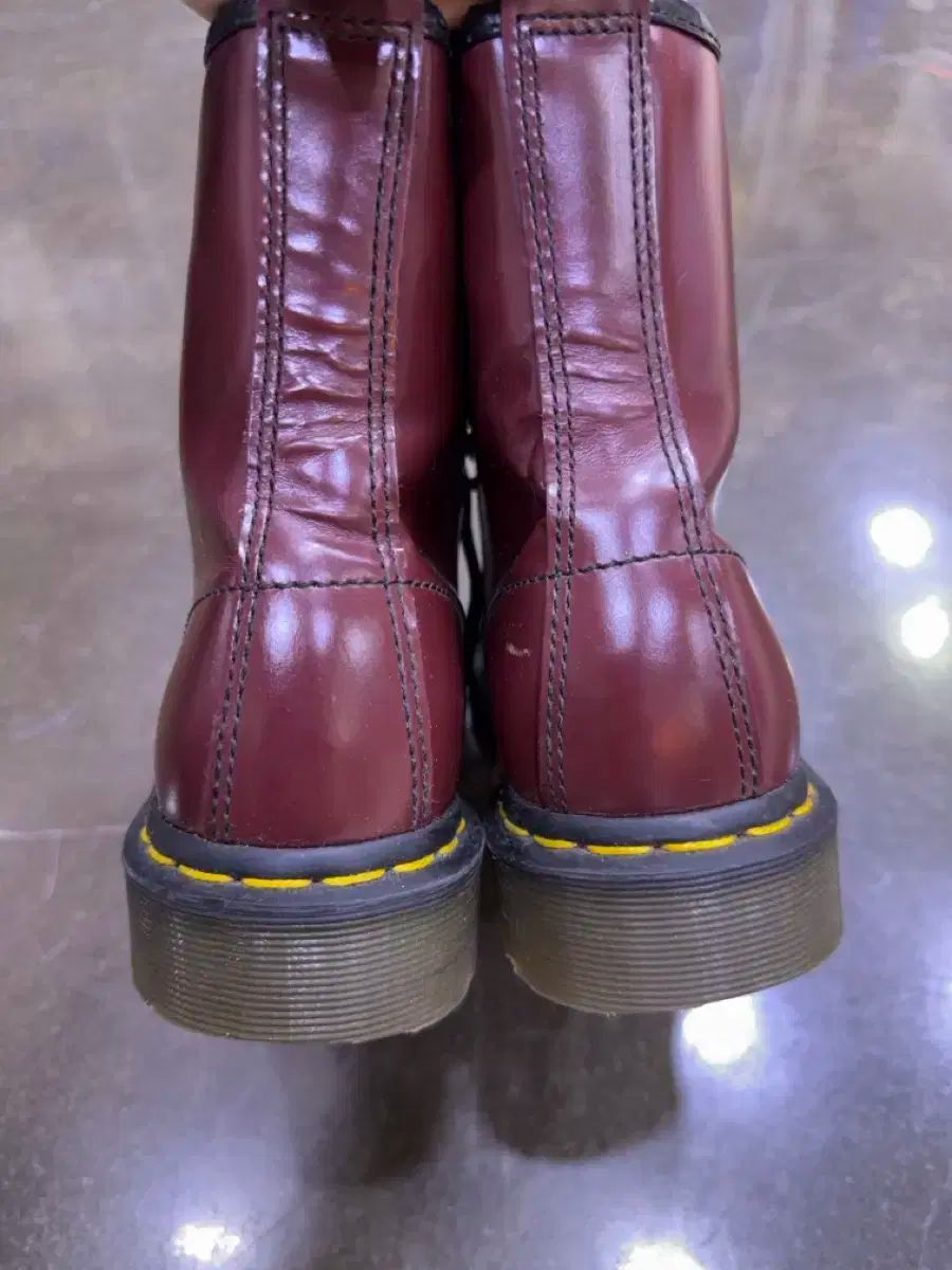 11821 さくらんぼレッド