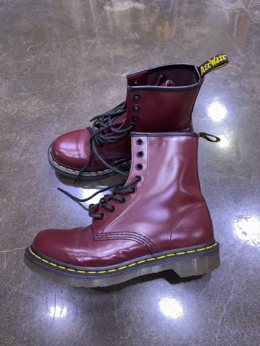 さくらんぼレッド