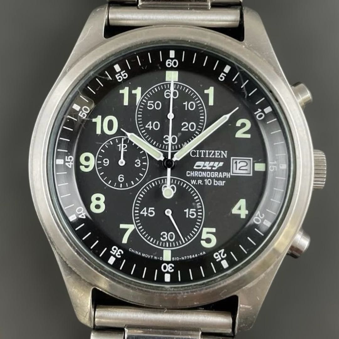 CITIZEN OXYクロノグラフ 0510 S 68211 QZクォーツ腕時計 シチズン オキシー ミリタリーウォッチ顔