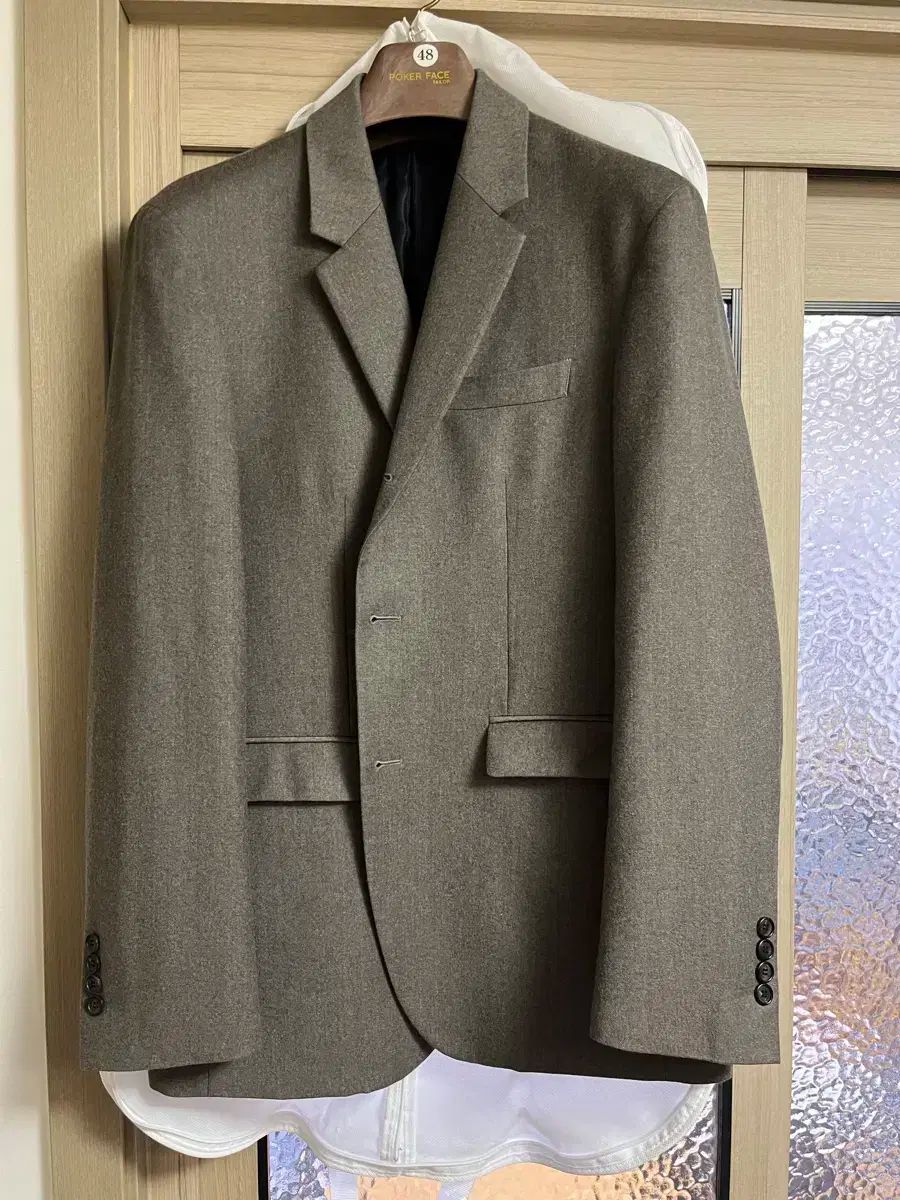 ポーカーフェイス 3roll2 ジャケット グレーシー ベージュ 48
