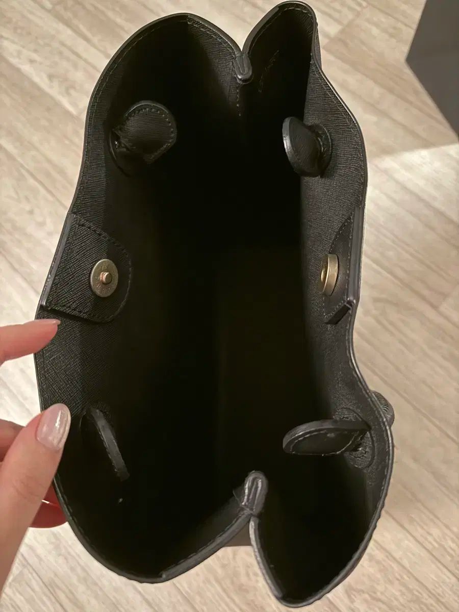 ジルスチュアート