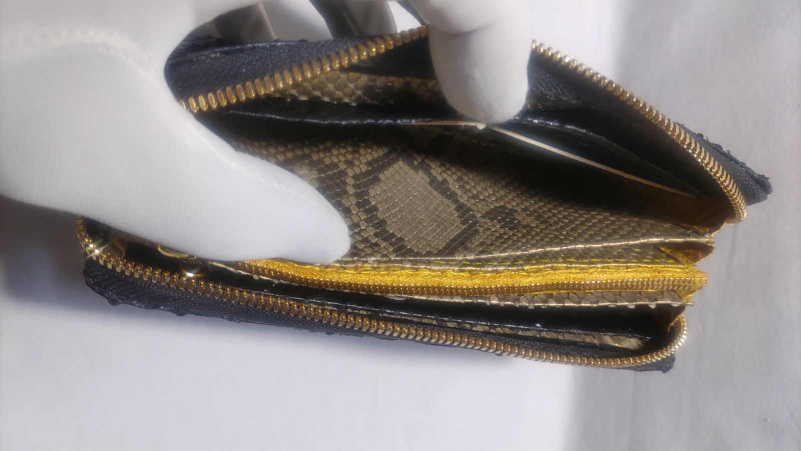 ラウンドタイプ ロングウォレット