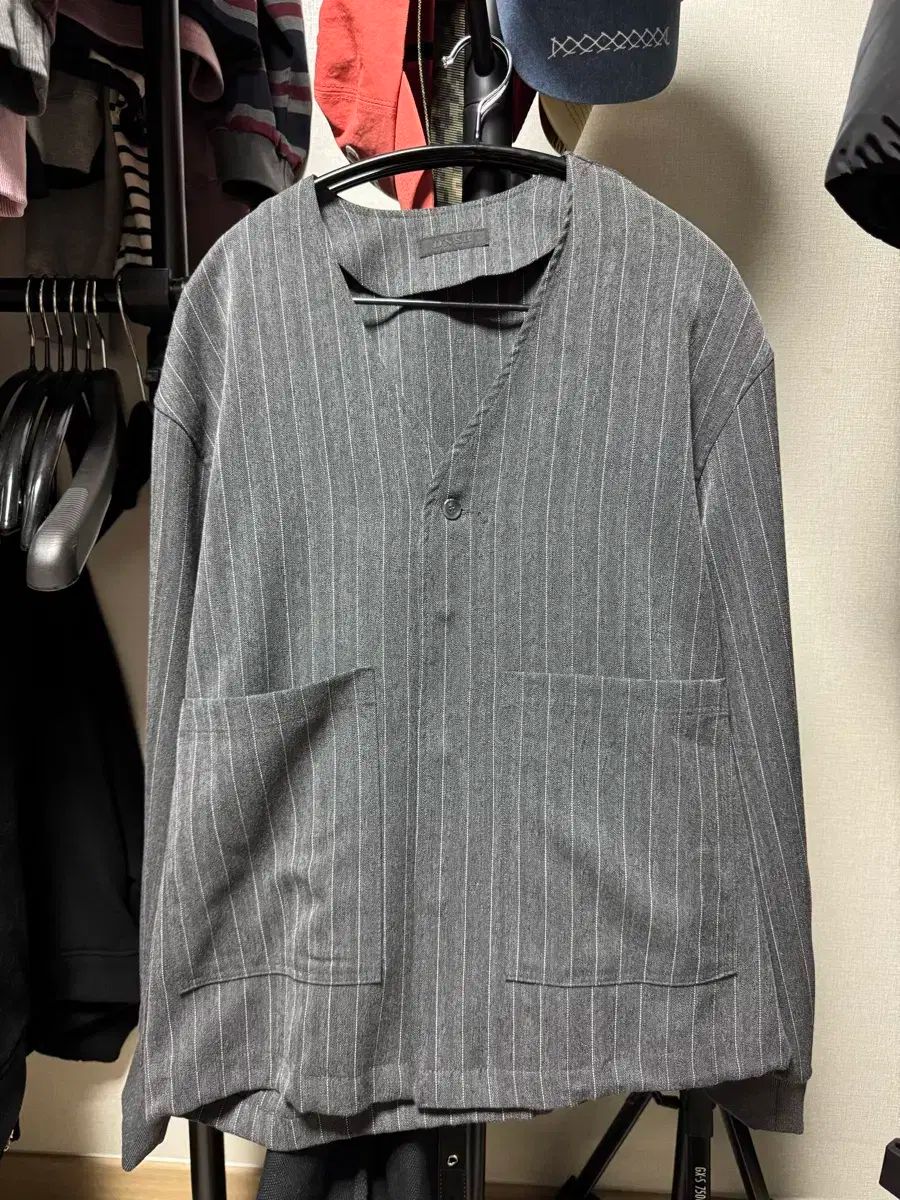 XL DNSR ストライプ Vネック ジャケット チャコール