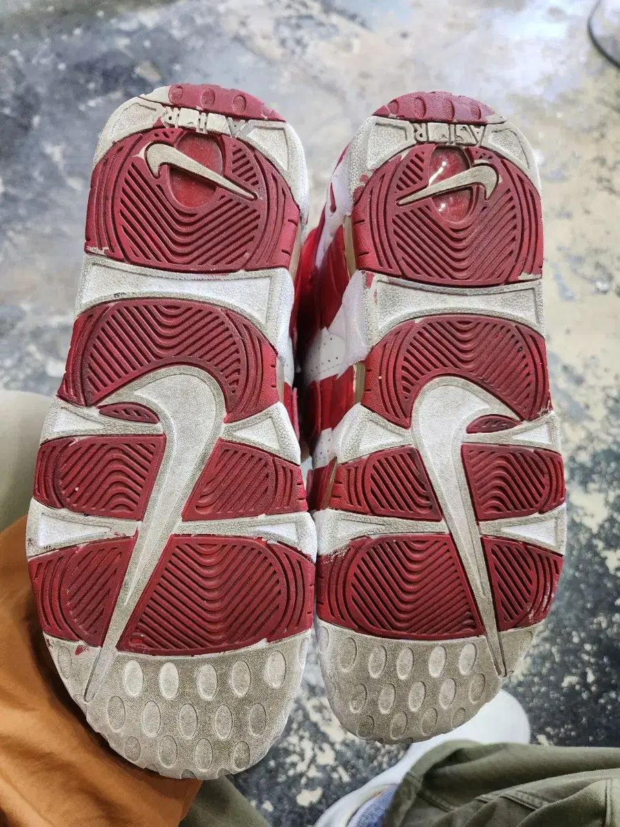 ナイキ アップテンポ エアモア ブルズ 260mm WWW_SMP1DAWEKUDUS_SCH_ID