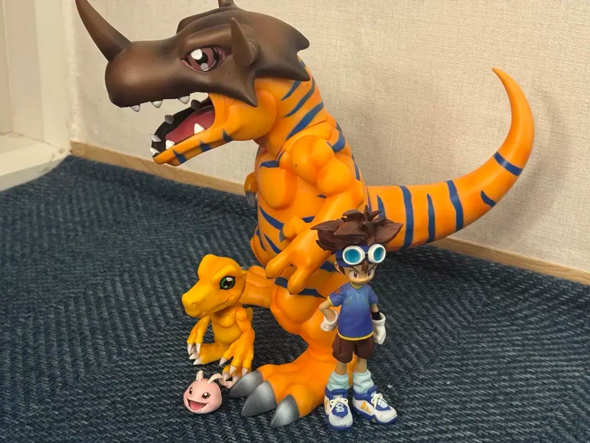 デジタルモンスター グレイモン フィギュア