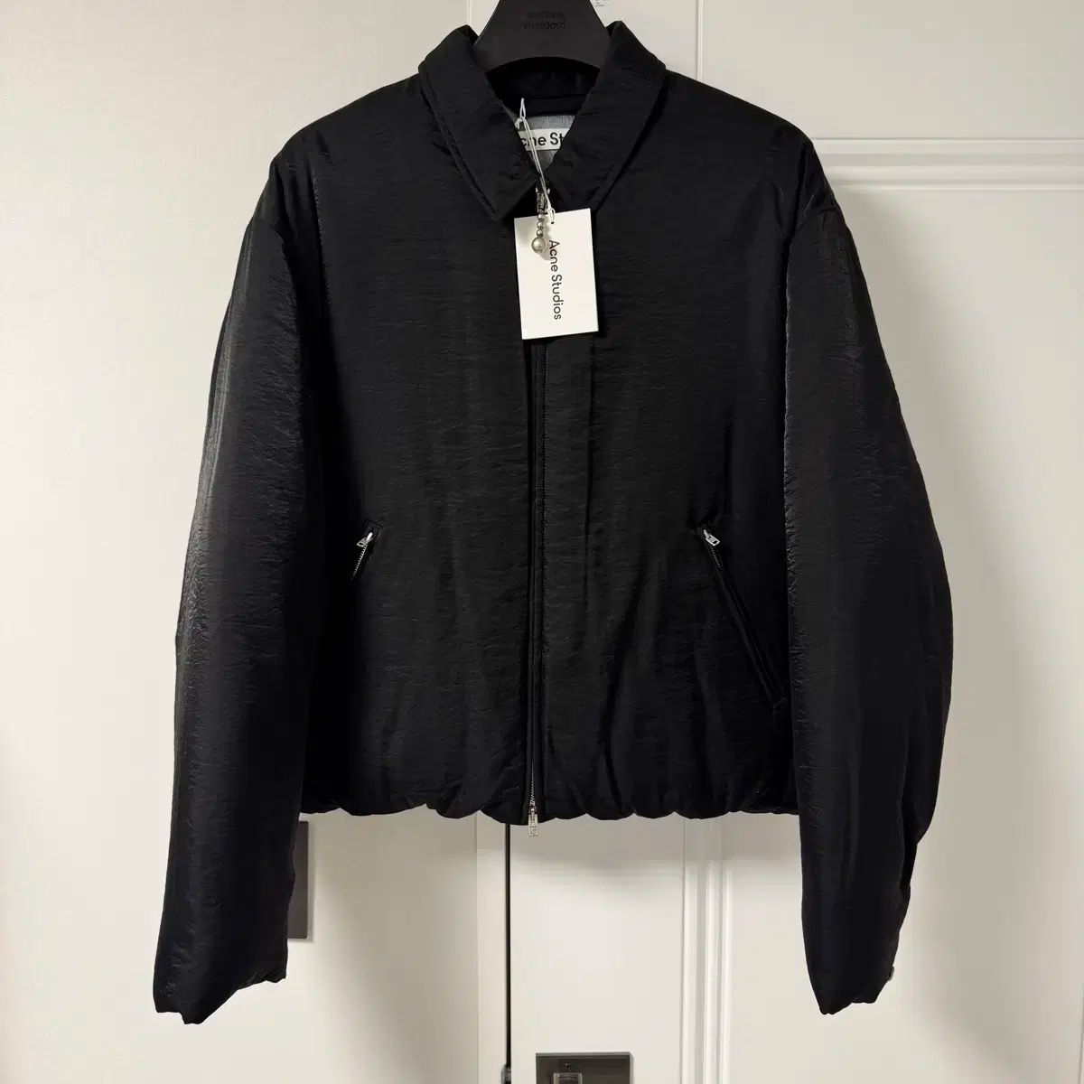 48 アクネストゥディオズ ブルゾン ダウン ジャケット