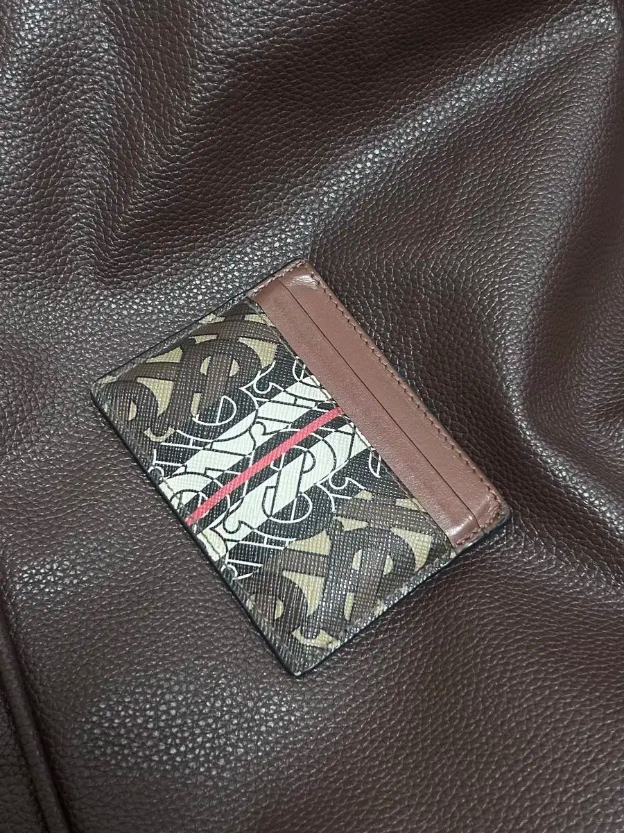 バーバリー TB モノグラム ダブル カードウォレット ブラウン