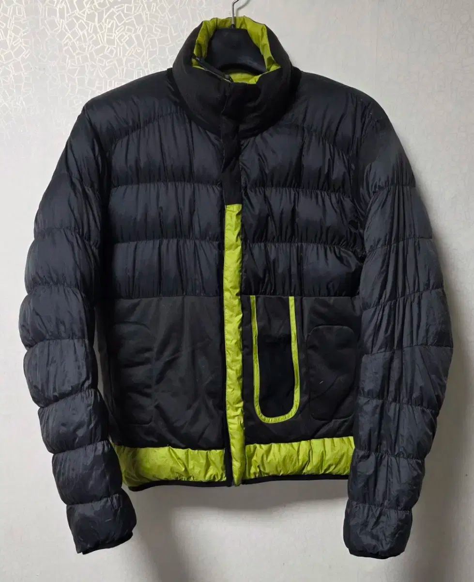 MONTURA モンチュラ