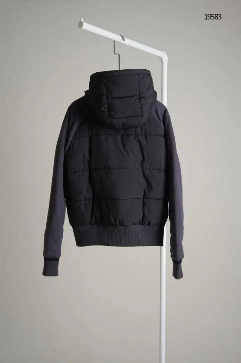 G FORE(ジーフォア) ダウン ミックス フード フルジップアップ ゴルフ