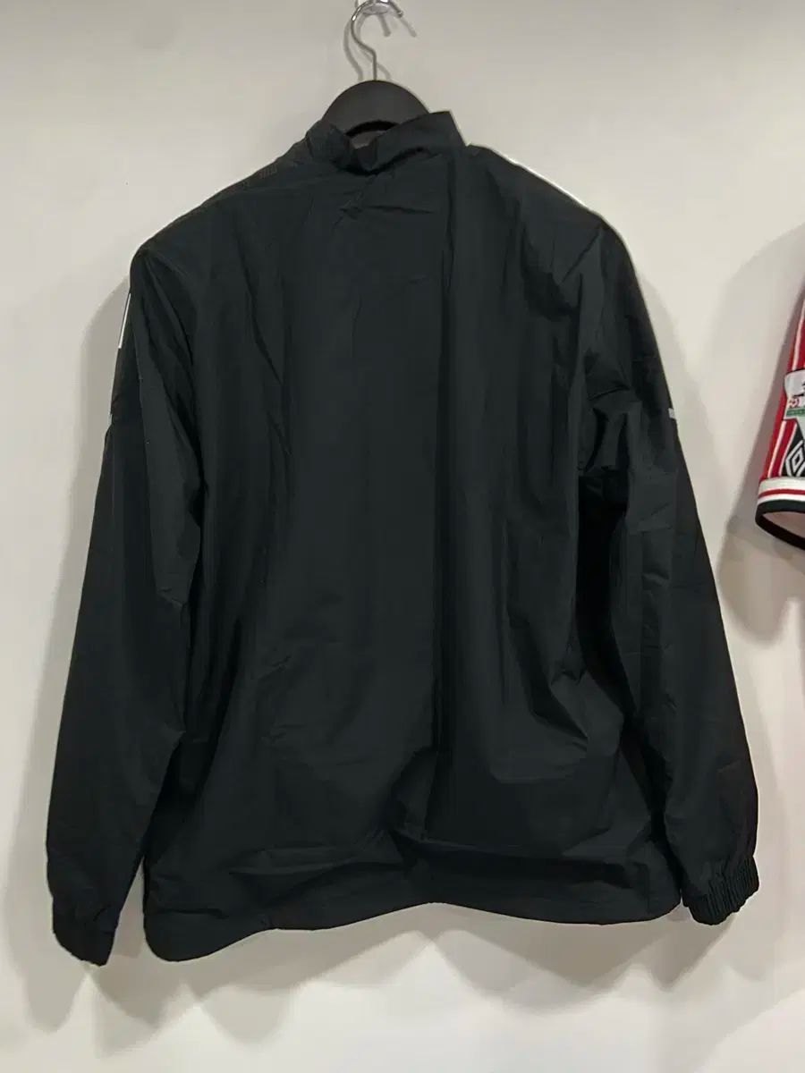 アディダス コンディボ