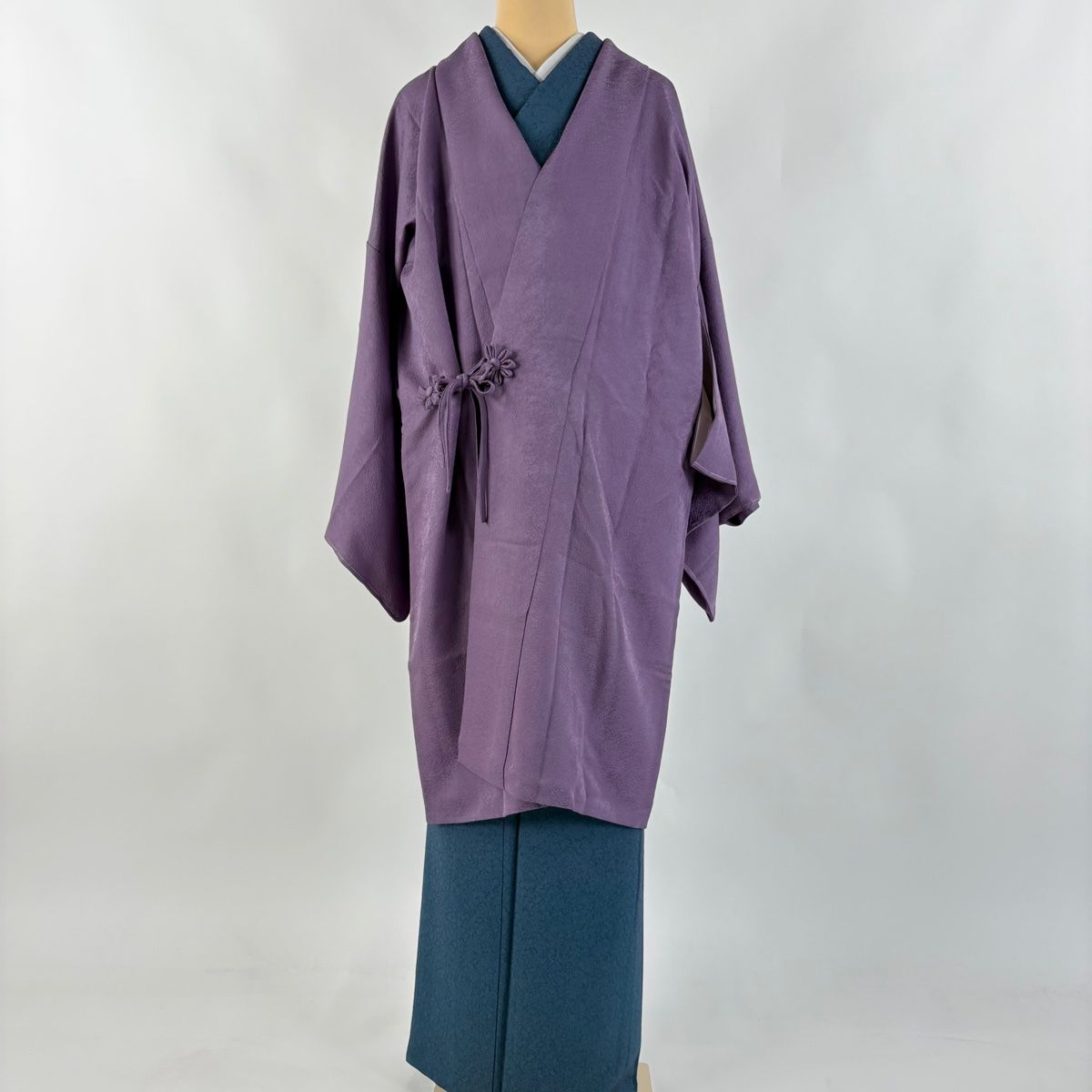 道中着 身丈103.5 cm 裄丈68 L 和装コート 地紋 紫 正絹