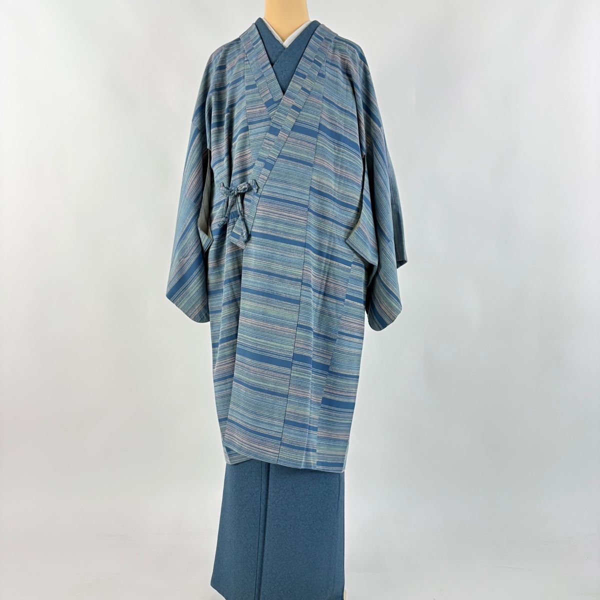 道中着 身丈106 5 cm 裄丈68 L 和装コート 着物衿 横縞 青 正絹