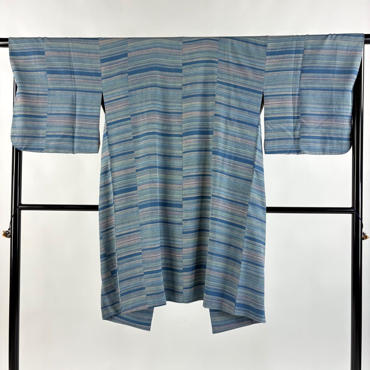 道中着 身丈106 5 cm 裄丈68 L 和装コート 着物衿 横縞 青 正絹