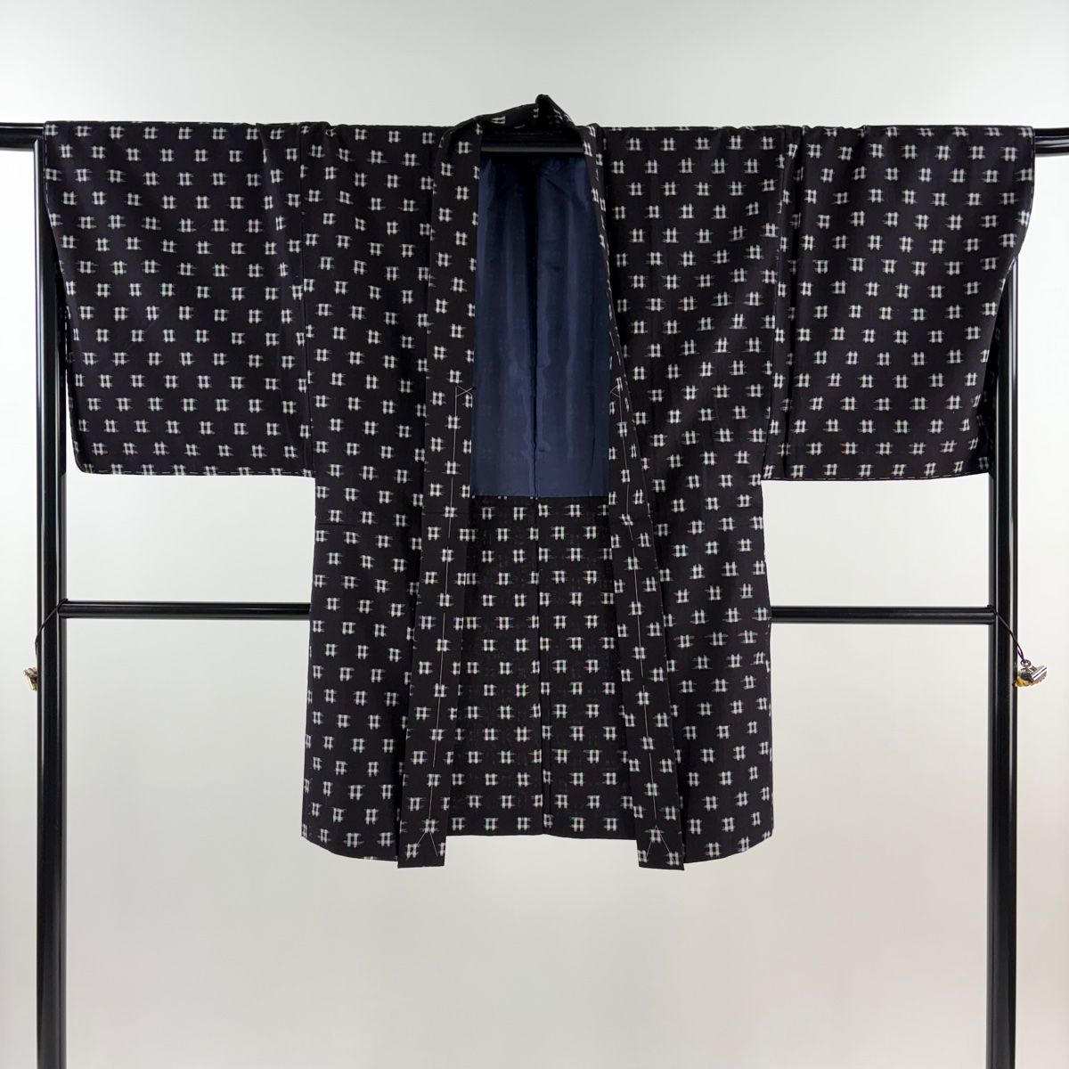 男着物 身丈99 cm 裄丈70 5 M 羽織 井桁絣 濃紺 綿