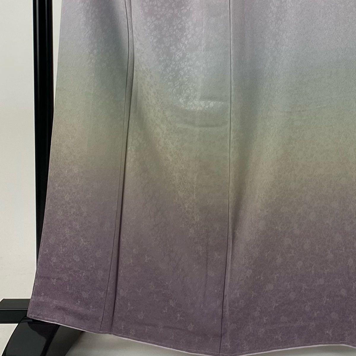 付下げ 身丈163 cm 裄丈66 M 袷 落款 地紋 裾ぼかし 薄紫 正絹 秀品 一つ紋