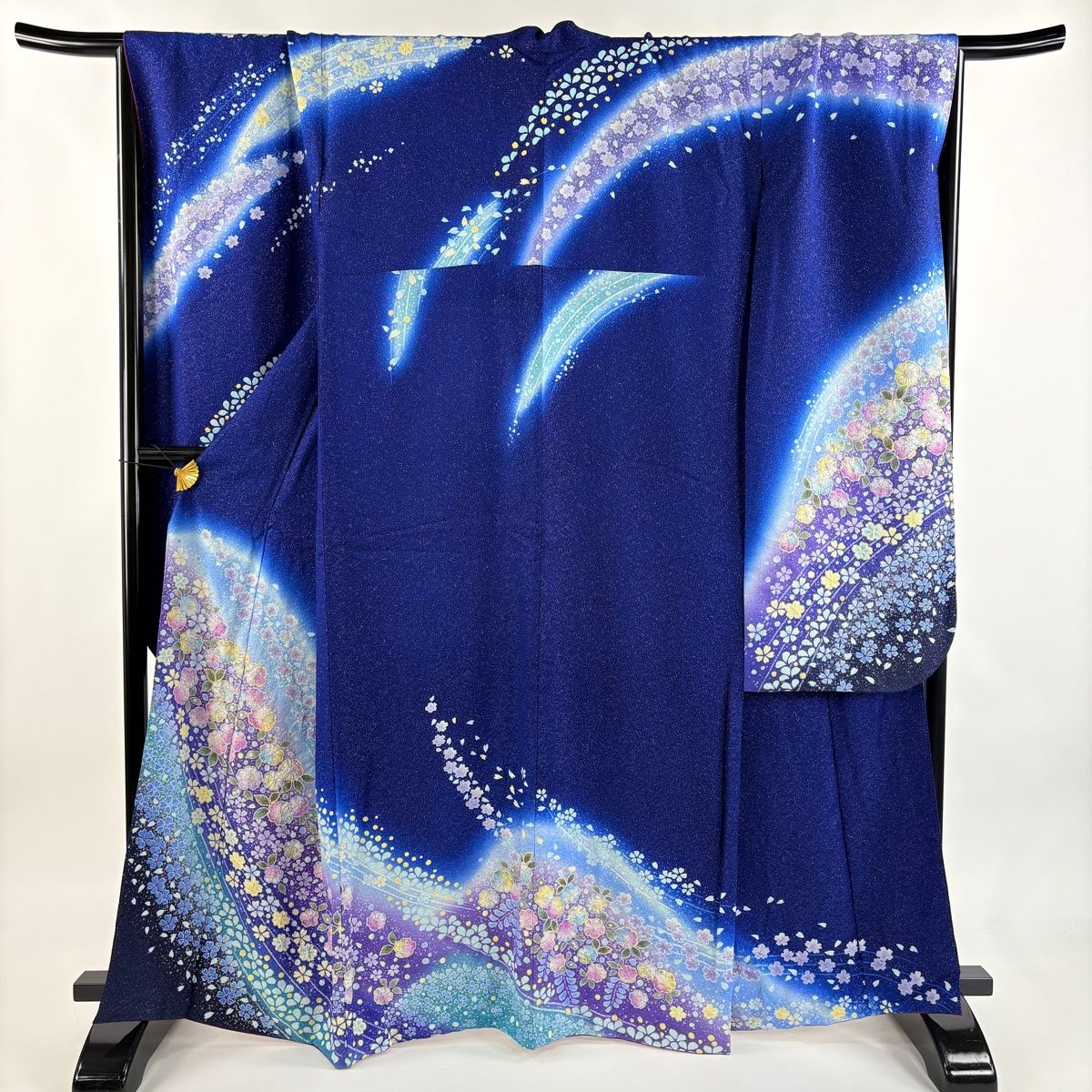 振袖 身丈163 cm 裄丈66 M 袷 やまと 草花 桜 銀通し 金彩 青 正絹